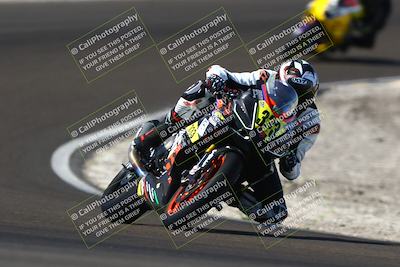 media/Oct-12-2025-CRA (Sun) [[e621380112]]/Races/Race 5/